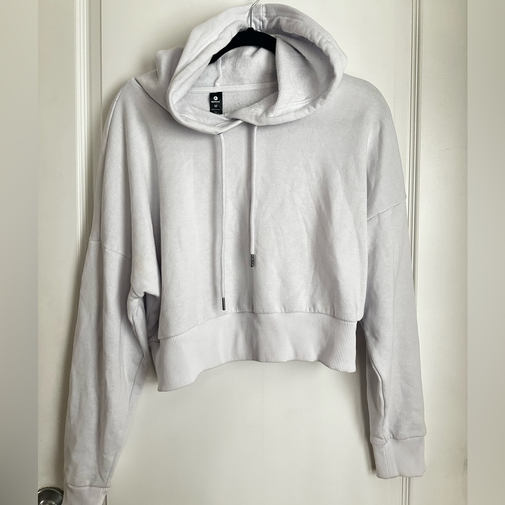 90 Degree By Reflex Women’s White Long Sleeve Cropped Hoodie